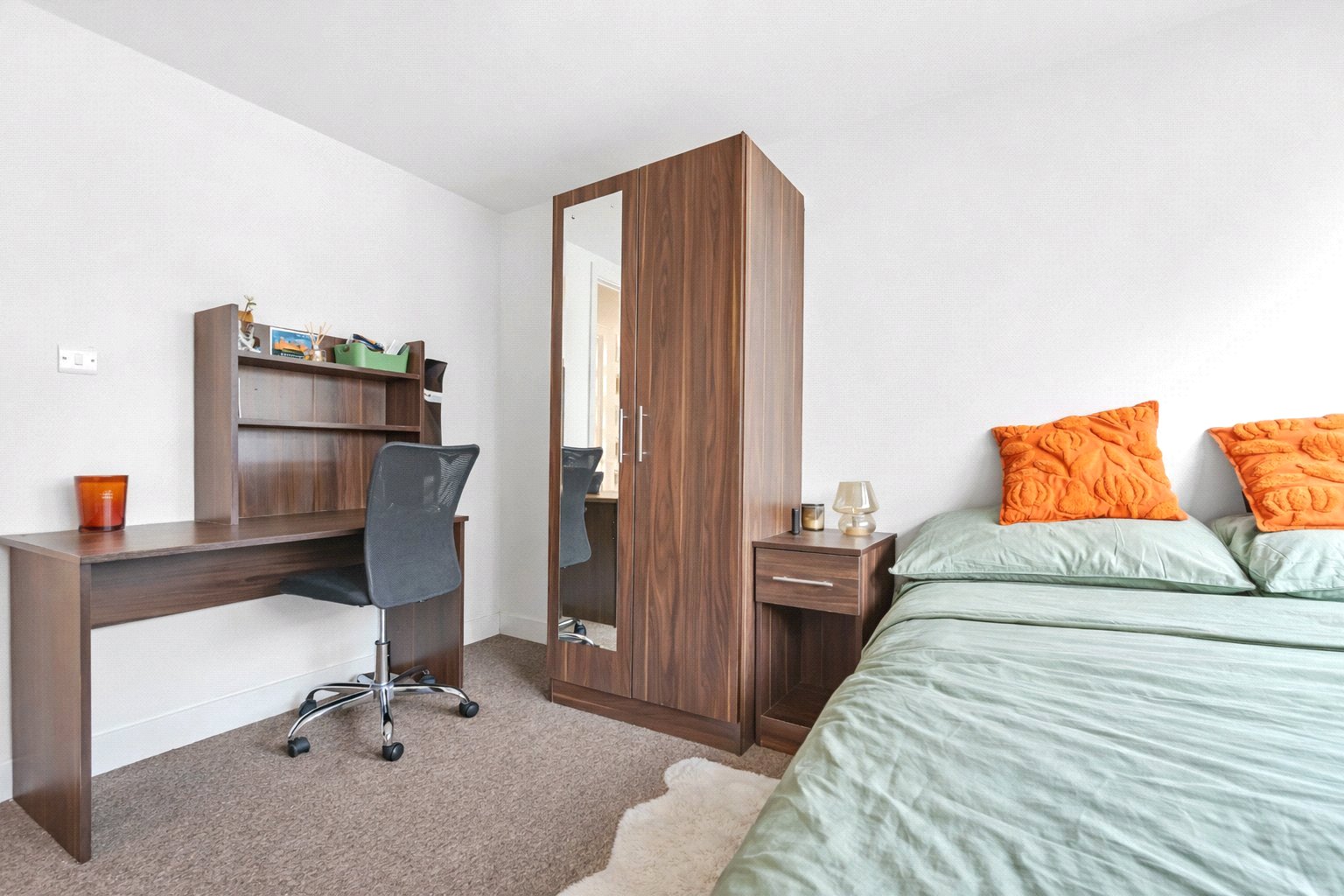 4 bedroom Flat to let in Clifton, Bristol