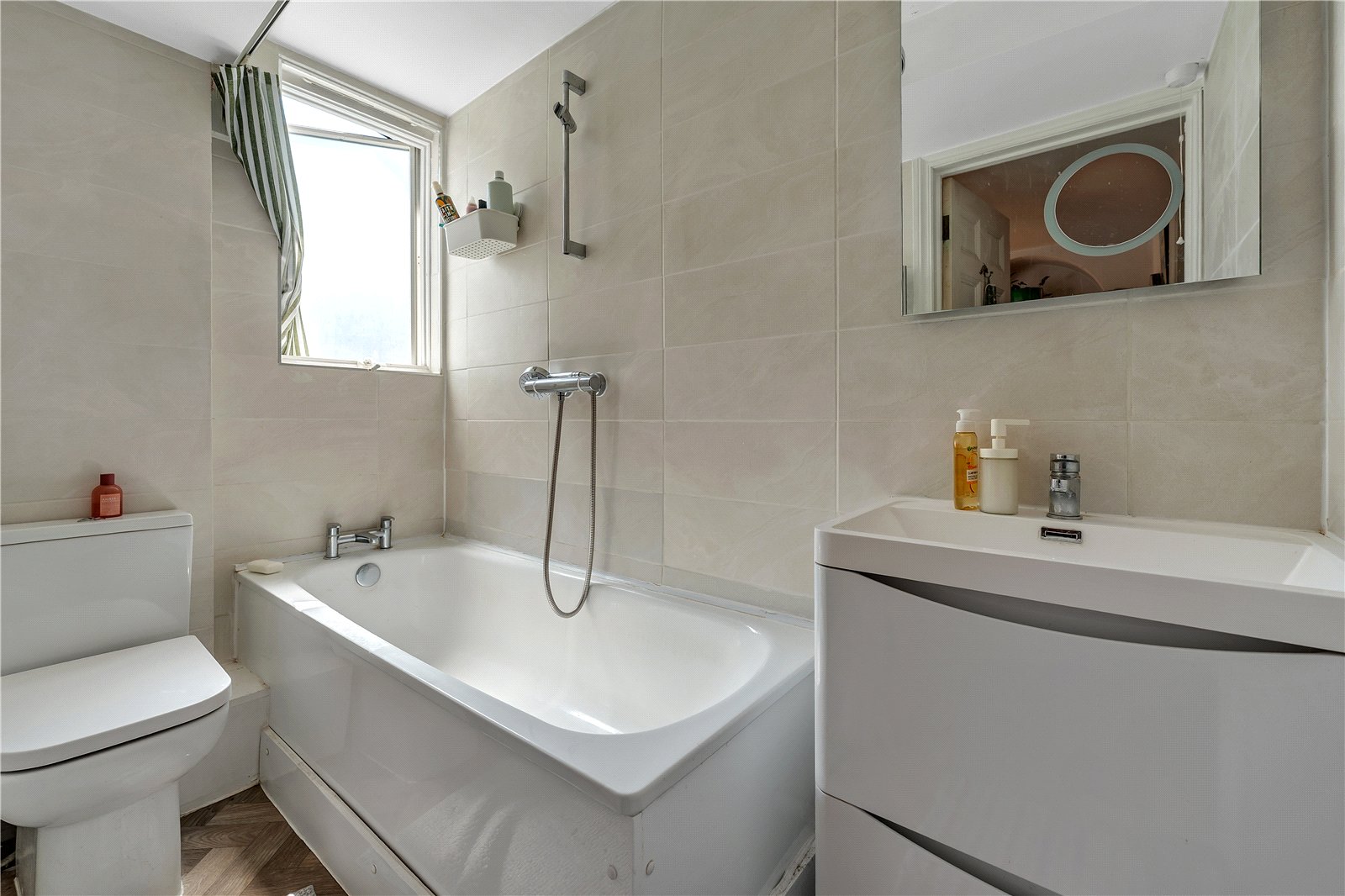 2 bedroom Flat to let in Bristol, Bristol, City of