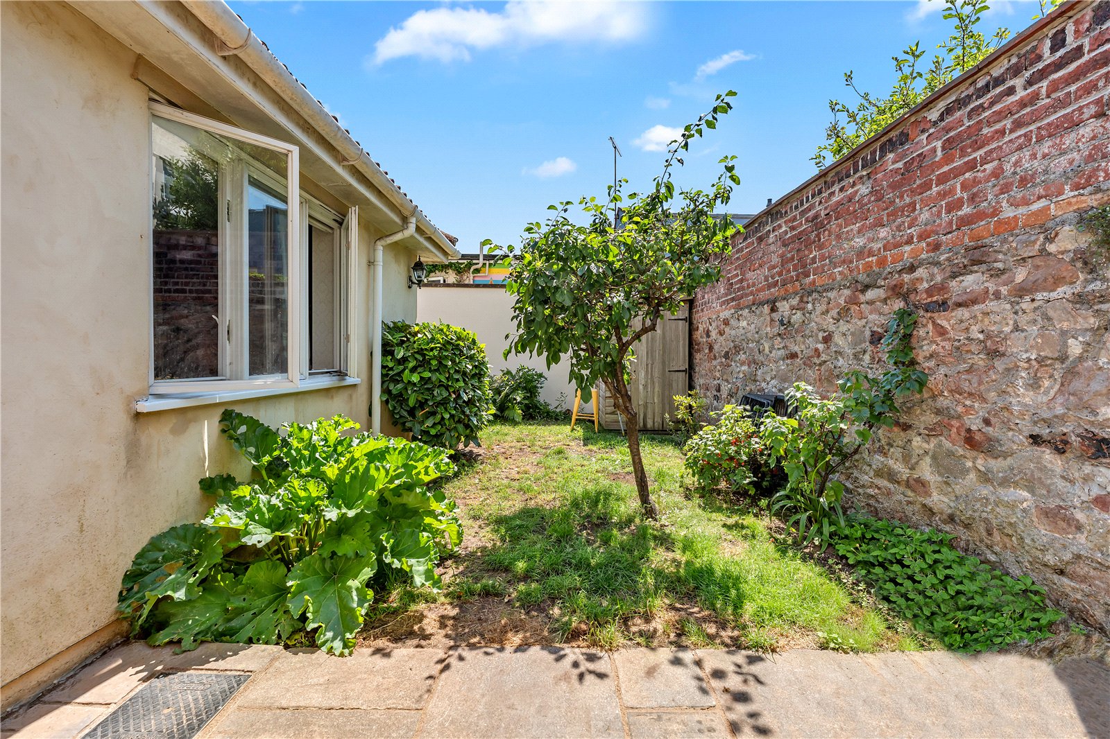 2 bedroom Flat to let in Bristol, Bristol, City of