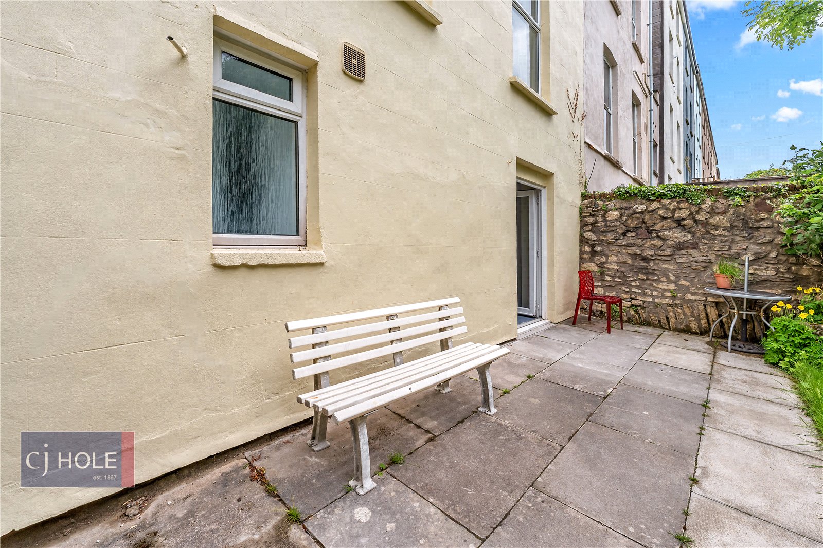 1 bedroom Flat to let in Bristol