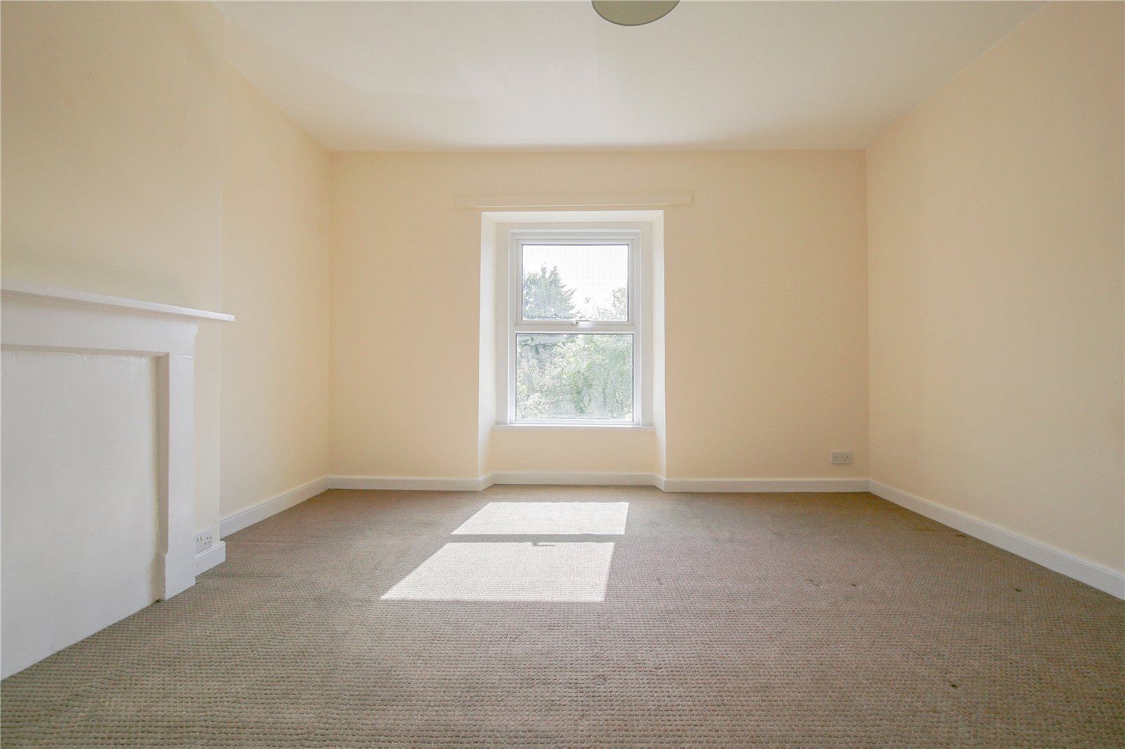 1 bedroom Flat to let in Bristol
