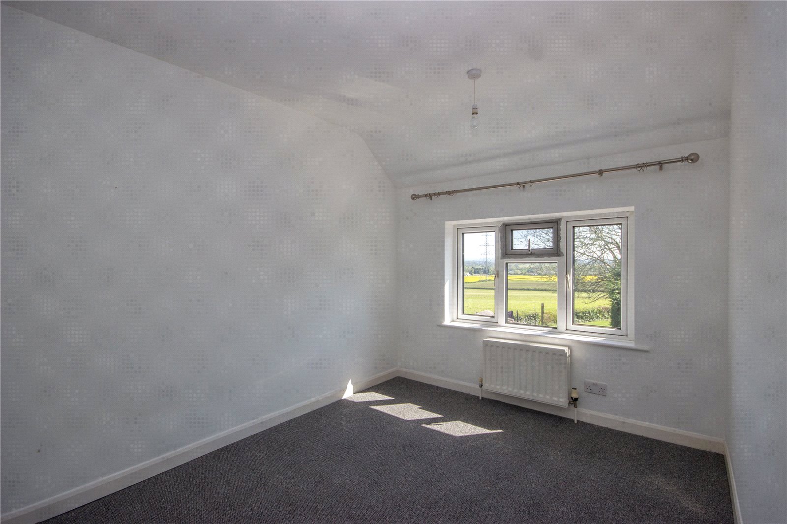 2 bedroom House to let in Almondsbury, Bristol, South Gloucestershire
