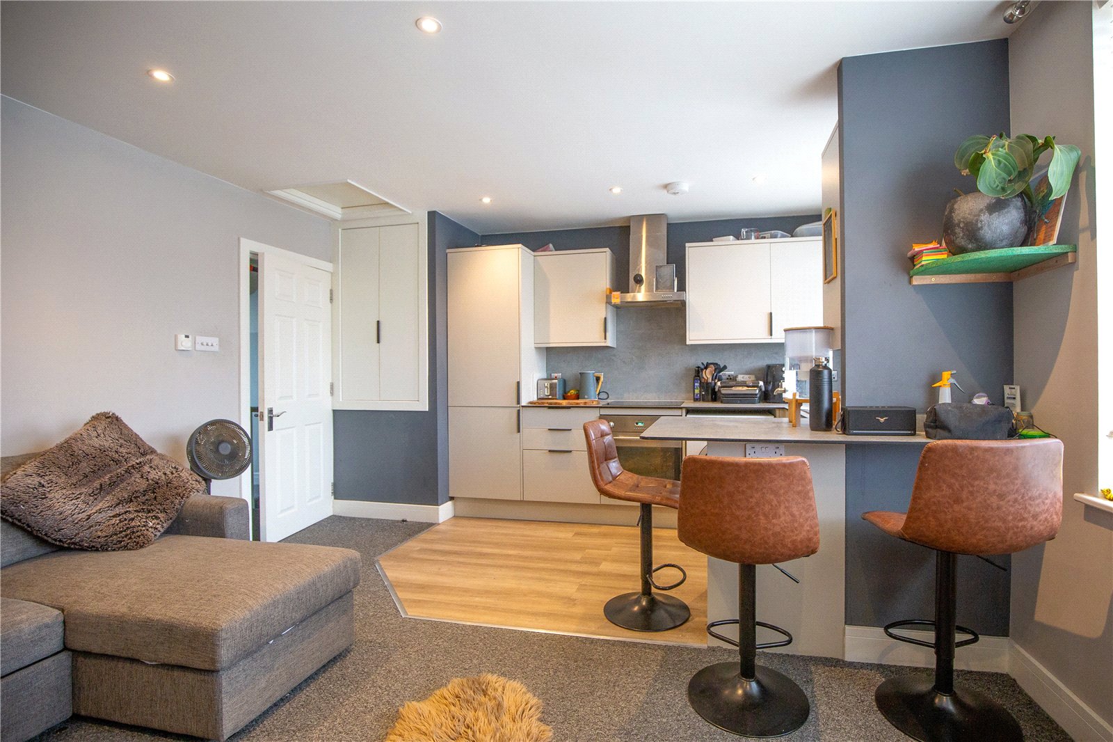 1 bedroom Flat to let in Bristol