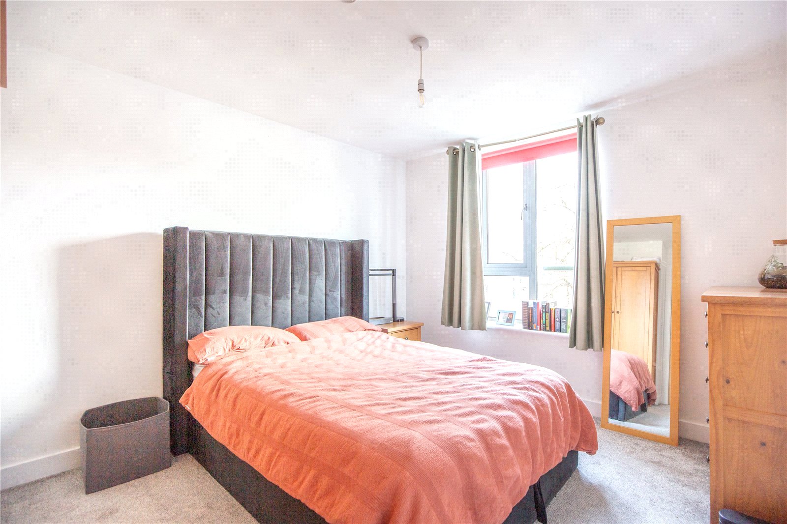 2 bedroom Flat to let in Bristol