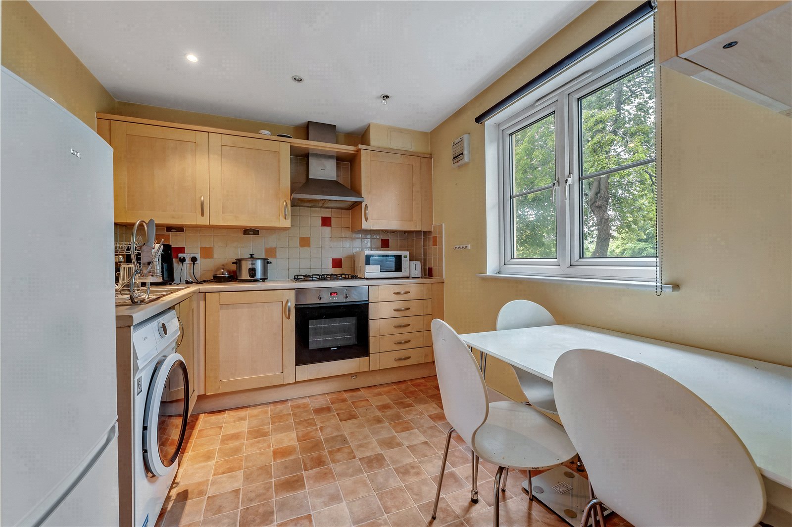 2 bedroom Flat to let in Horfield, Bristol