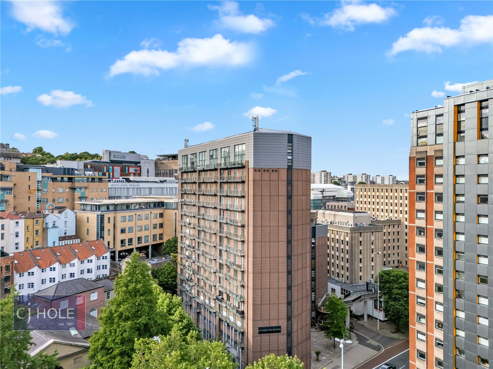 1 bedroom Flat to let in Bristol