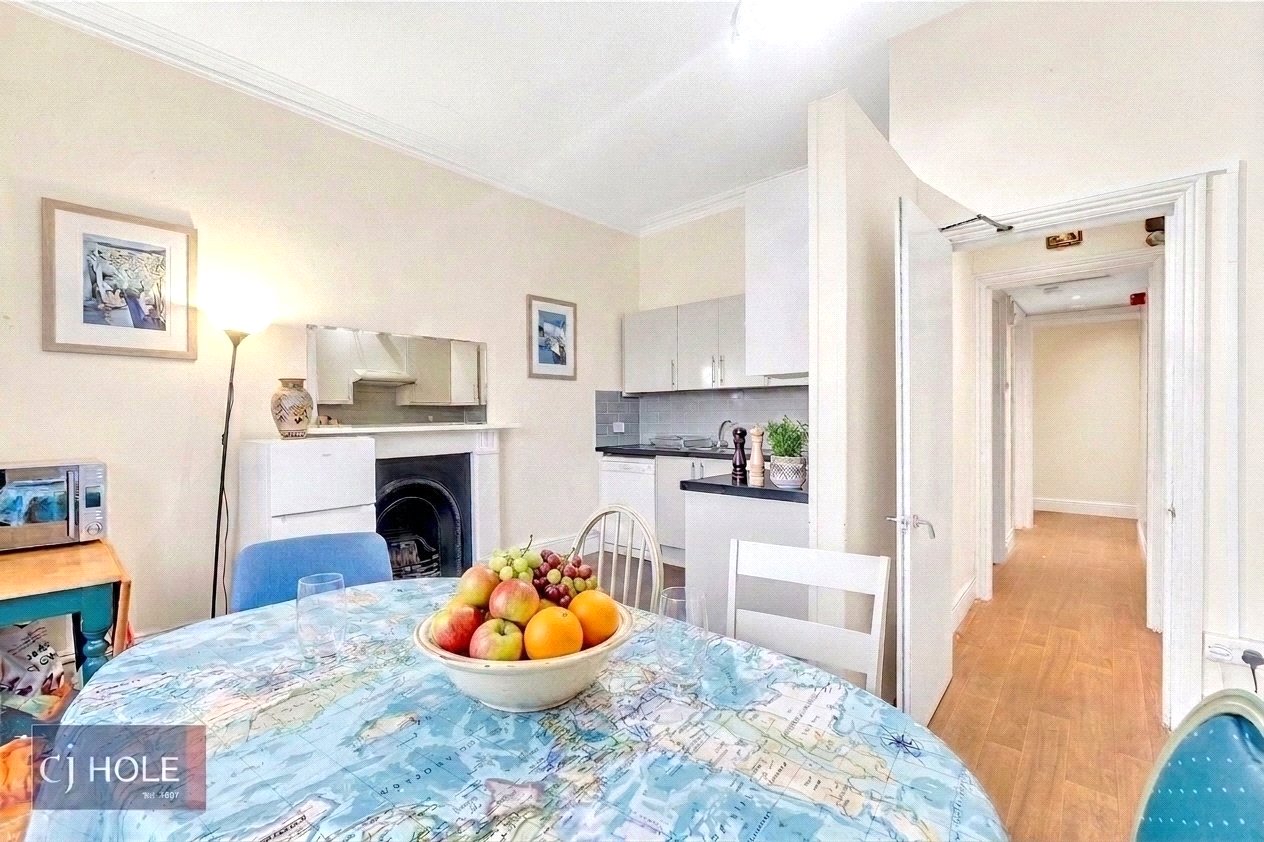 1 bedroom Flat to let in Bristol