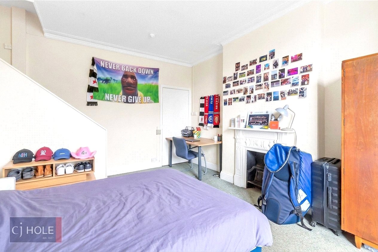 1 bedroom Flat to let in Bristol