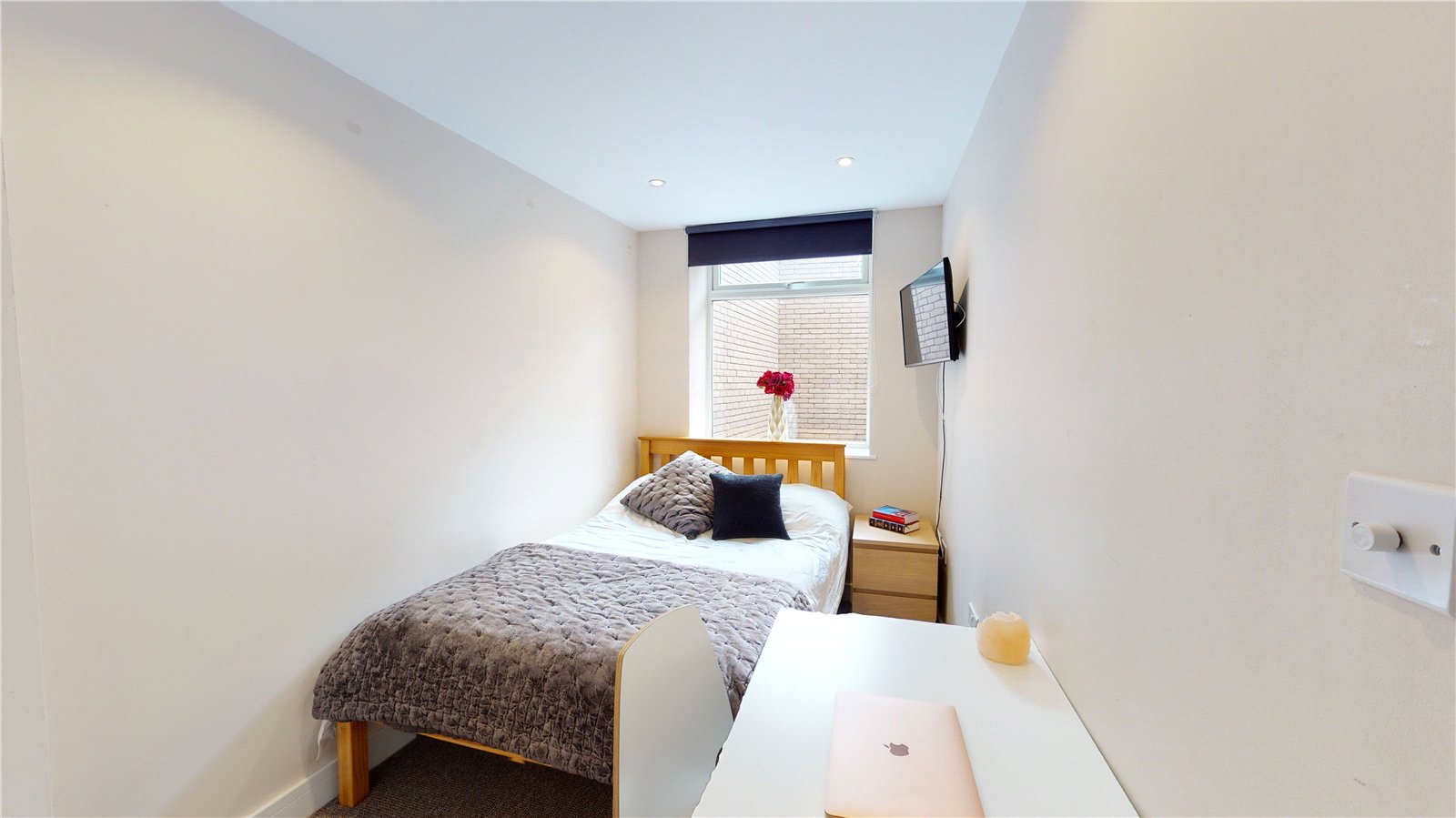 3 bedroom Flat to let in Bristol, Bristol, City of