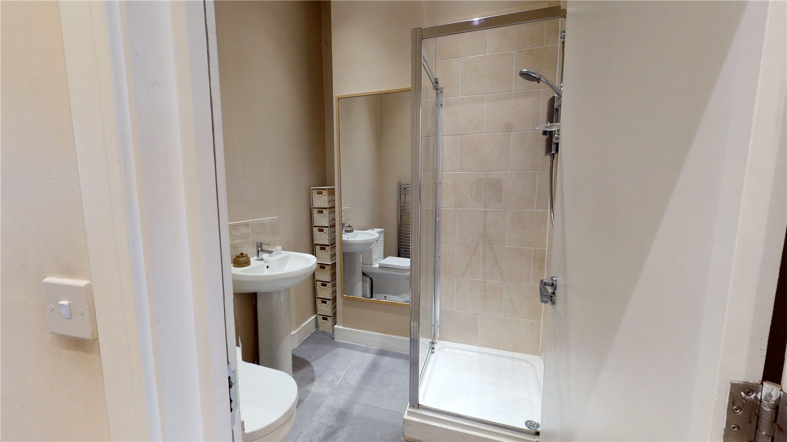 3 bedroom Flat to let in Bristol, Bristol, City of