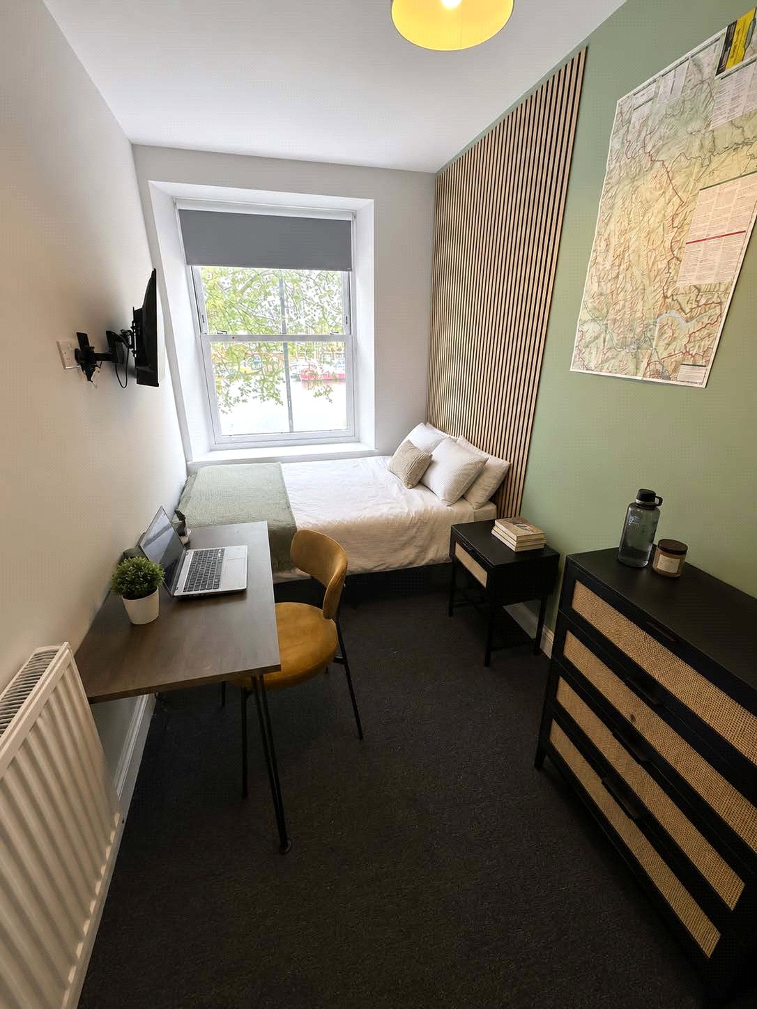 3 bedroom Flat to let in Bristol, Bristol, City of