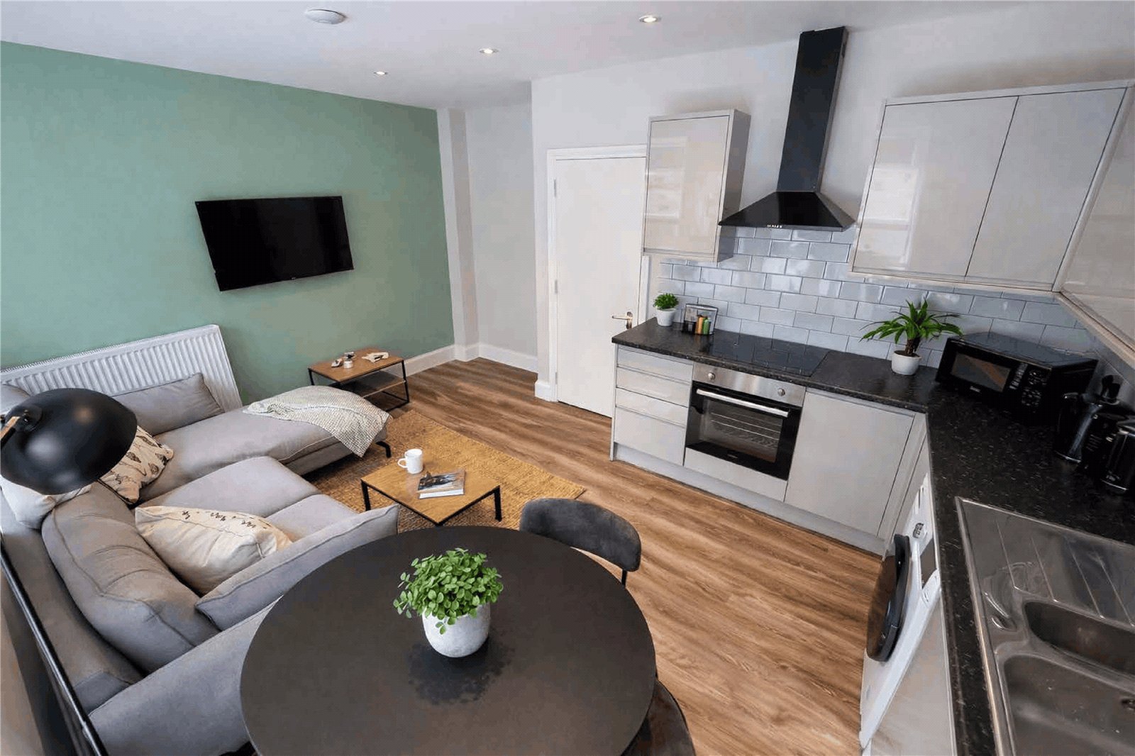 4 bedroom Flat to let in Bristol, Bristol, City of