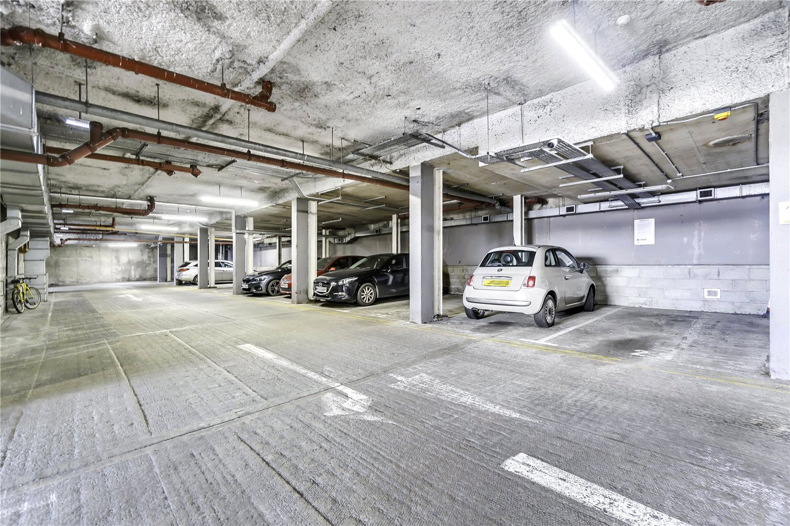 2 bedroom Flat to let in Bristol