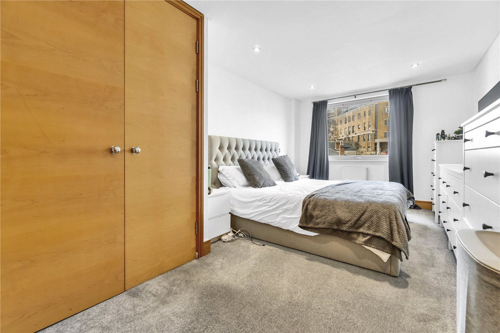 2 bedroom Flat to let in Bristol