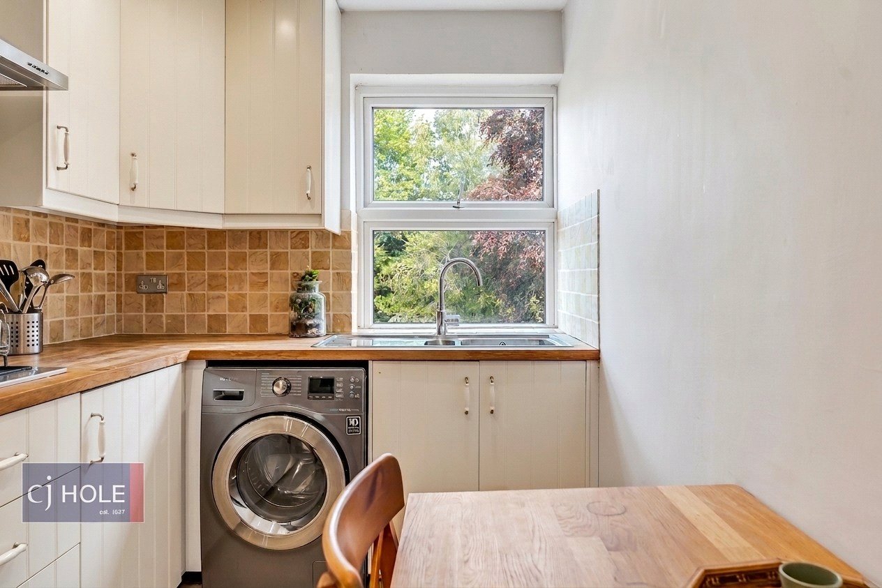 2 bedroom Property to let in Clifton, Bristol