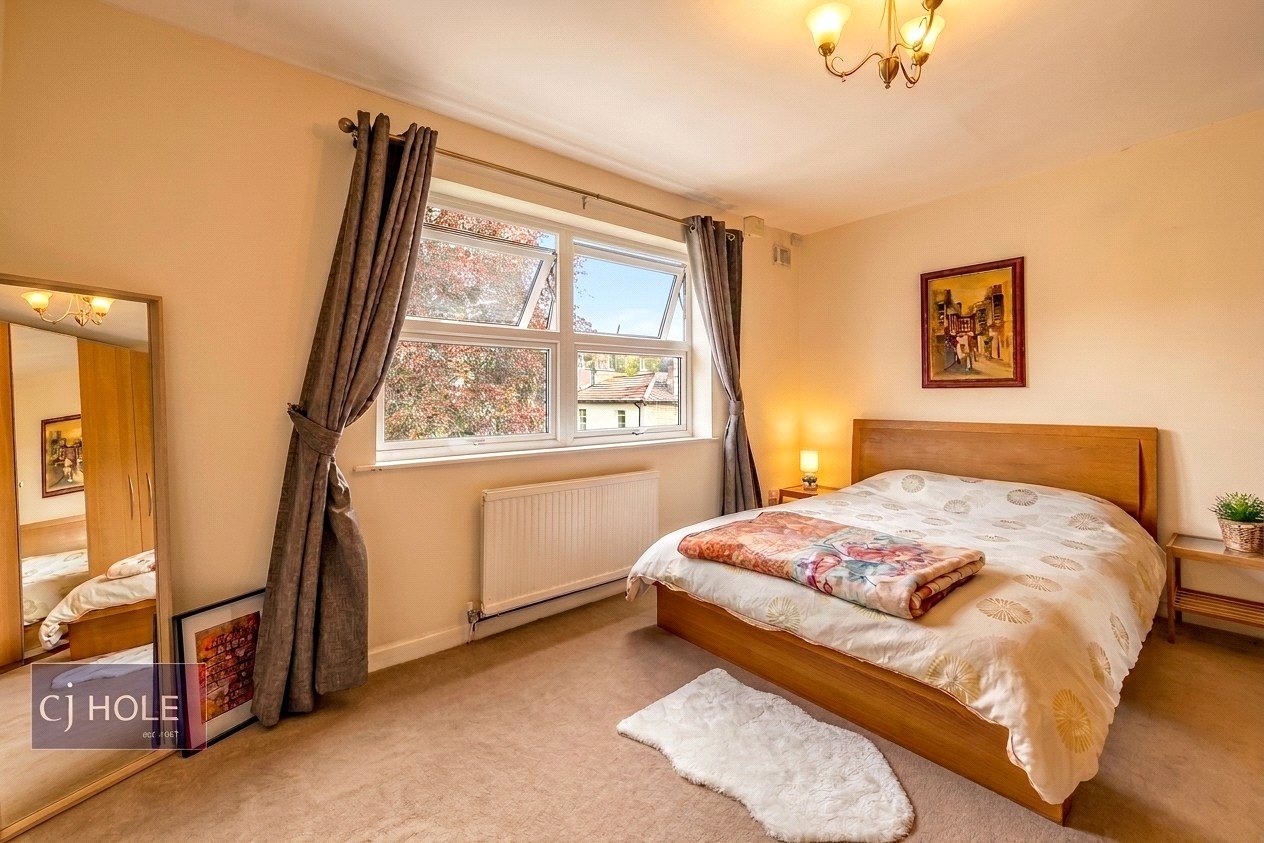 2 bedroom Property to let in Clifton, Bristol