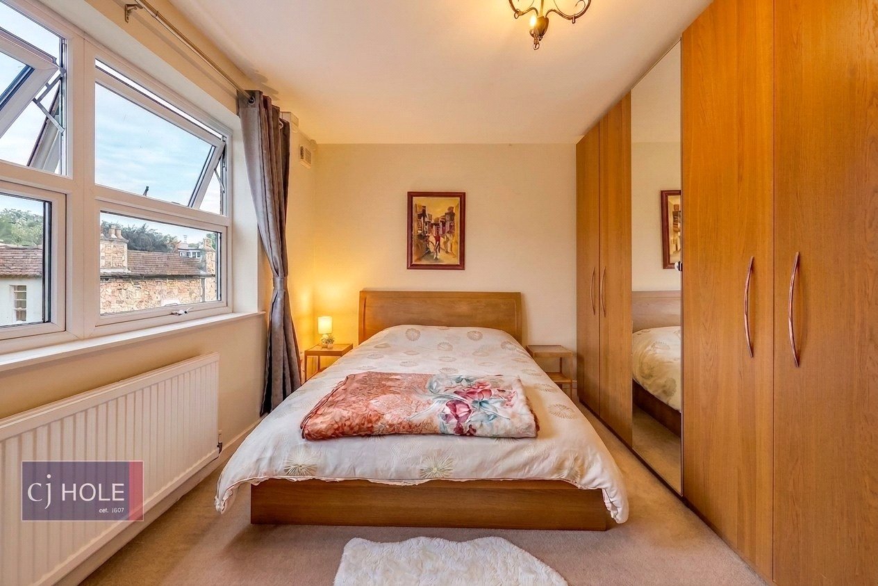 2 bedroom Property to let in Clifton, Bristol