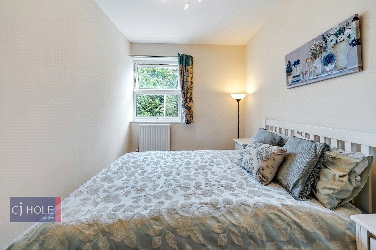 2 bedroom Property to let in Clifton, Bristol