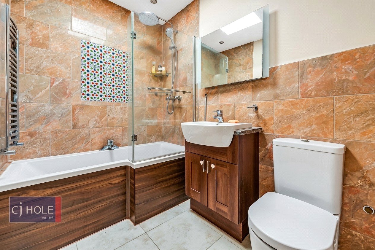 2 bedroom Property to let in Clifton, Bristol