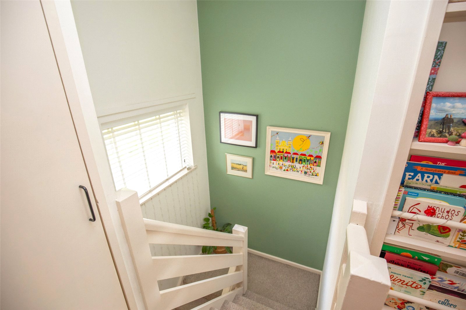 2 bedroom House to let in Bristol