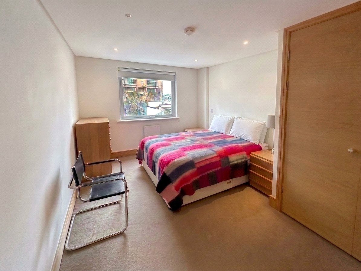 2 bedroom Flat to let in Bristol, Bristol, City of
