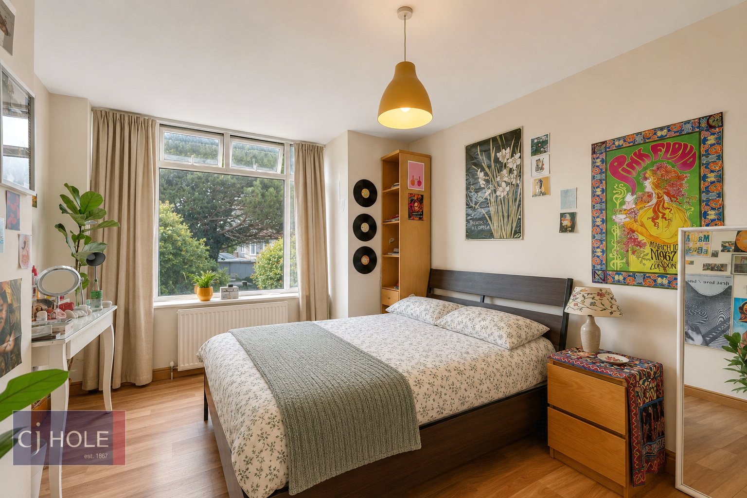 4 bedroom House to let in Bristol
