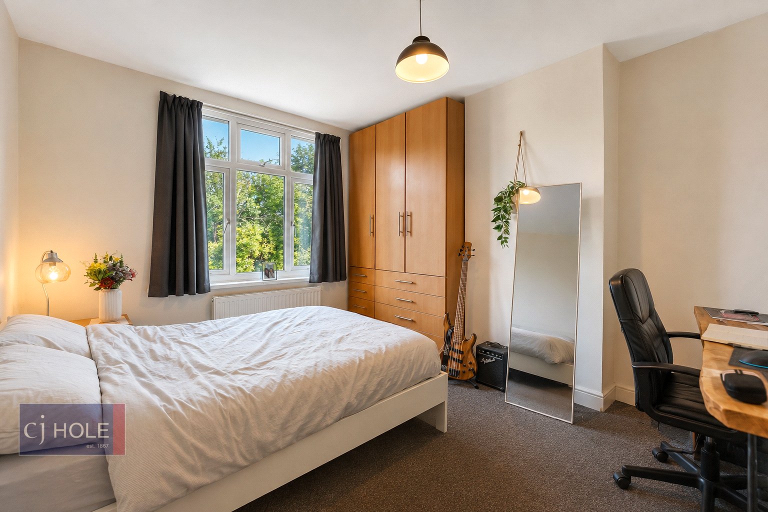 4 bedroom House to let in Bristol