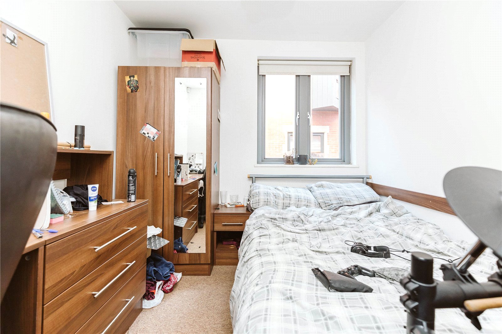3 bedroom Flat to let in Station Road, Montpelier, Bristol