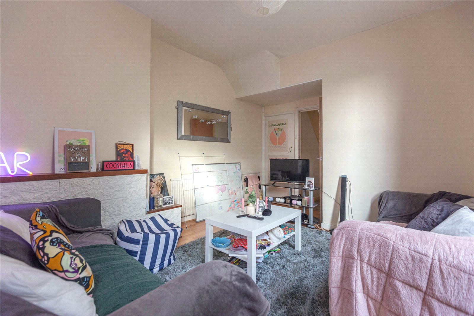 4 bedroom House to let in Horfield, Bristol