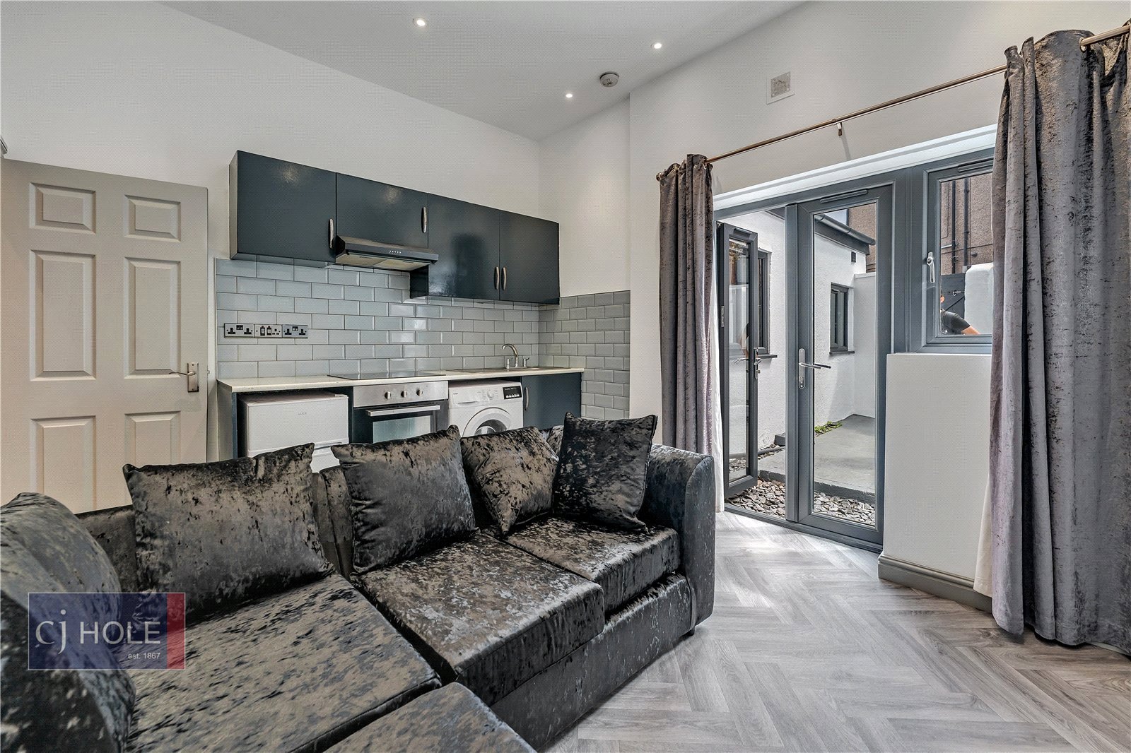 1 bedroom Flat to let in Bristol