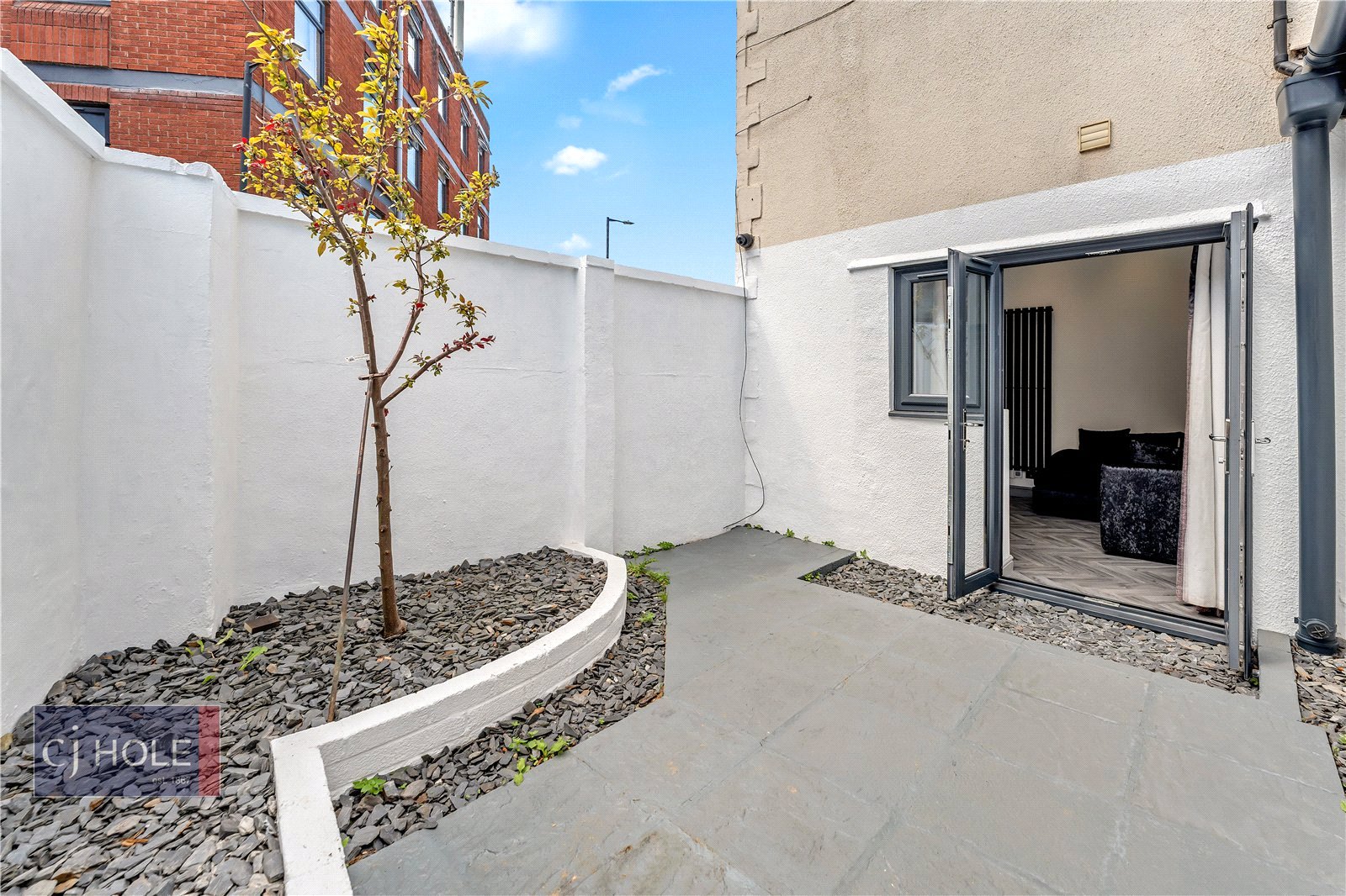 1 bedroom Flat to let in Bristol