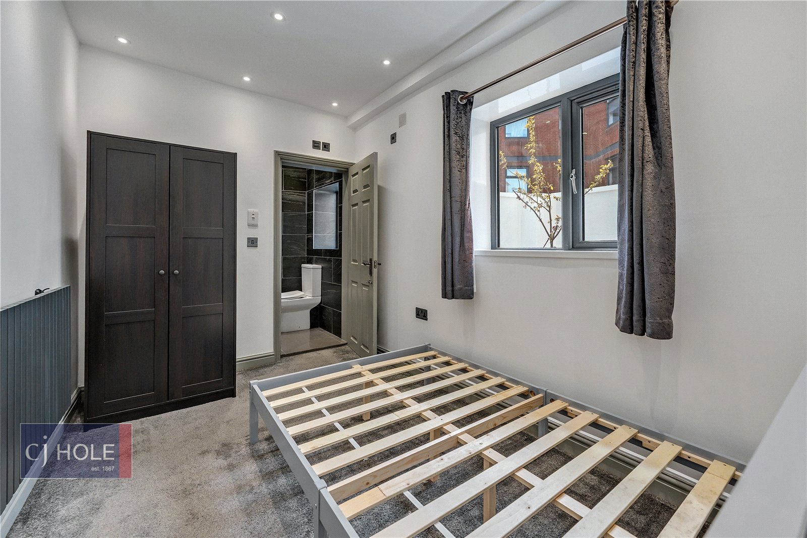 1 bedroom Flat to let in Bristol
