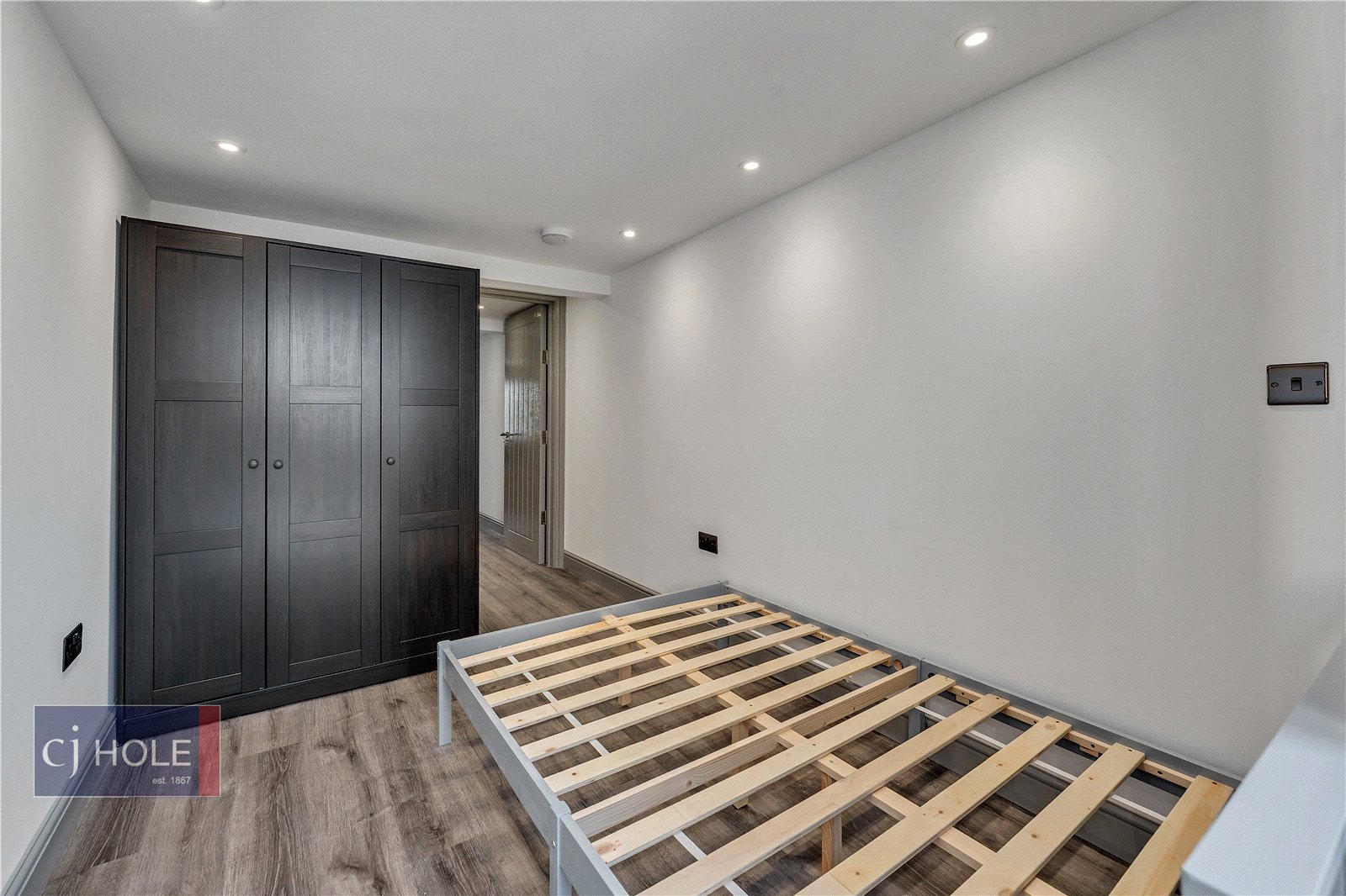 2 bedroom Flat to let in Easton, Bristol, Somerset