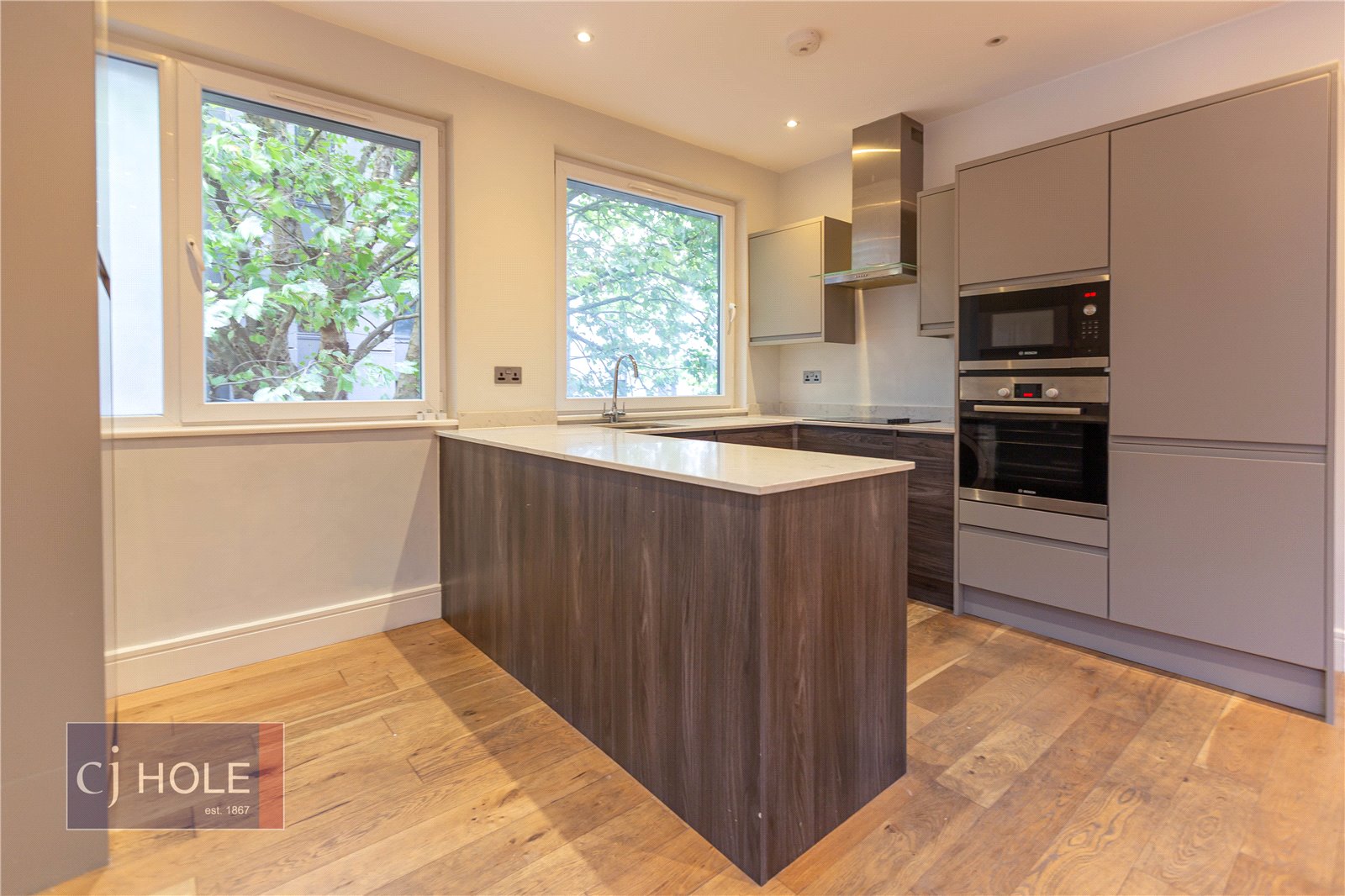 2 bedroom Flat to let in Wilder Street, St Pauls, Bristol