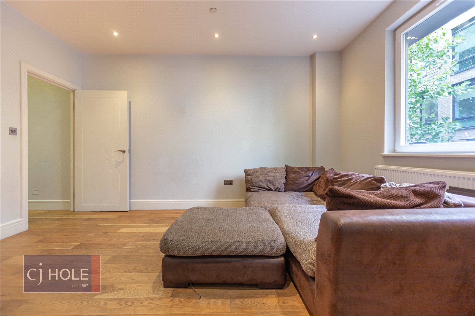 2 bedroom Flat to let in Wilder Street, St Pauls, Bristol