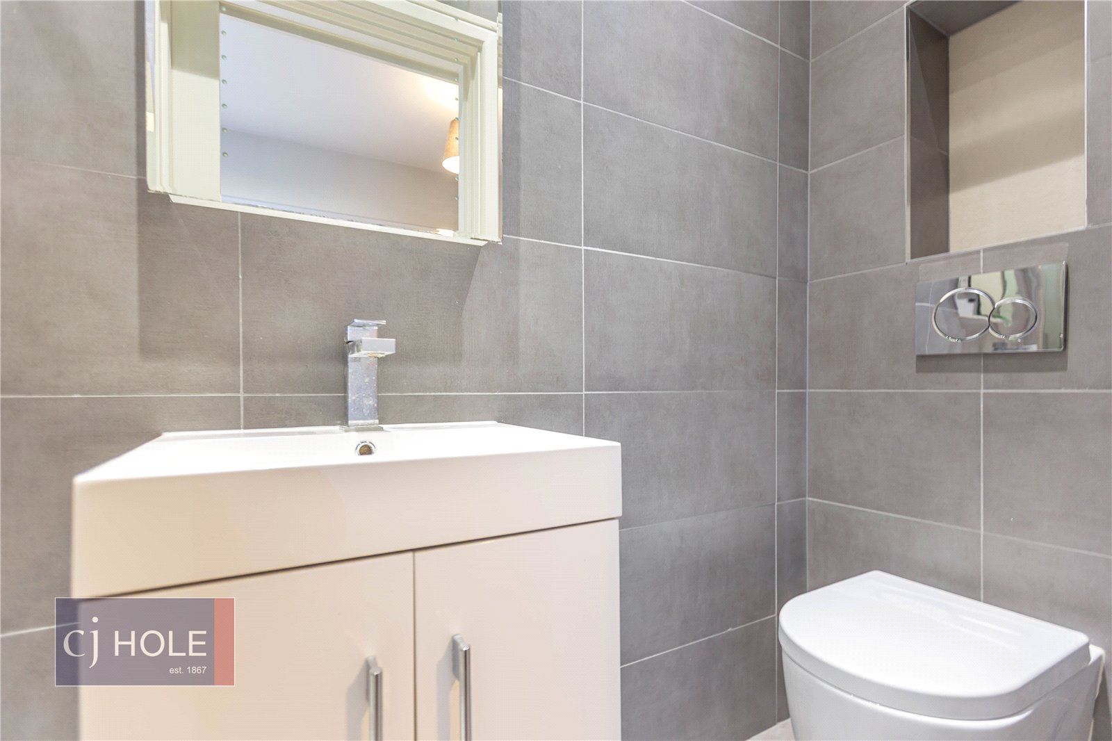 2 bedroom Flat to let in Wilder Street, St Pauls, Bristol