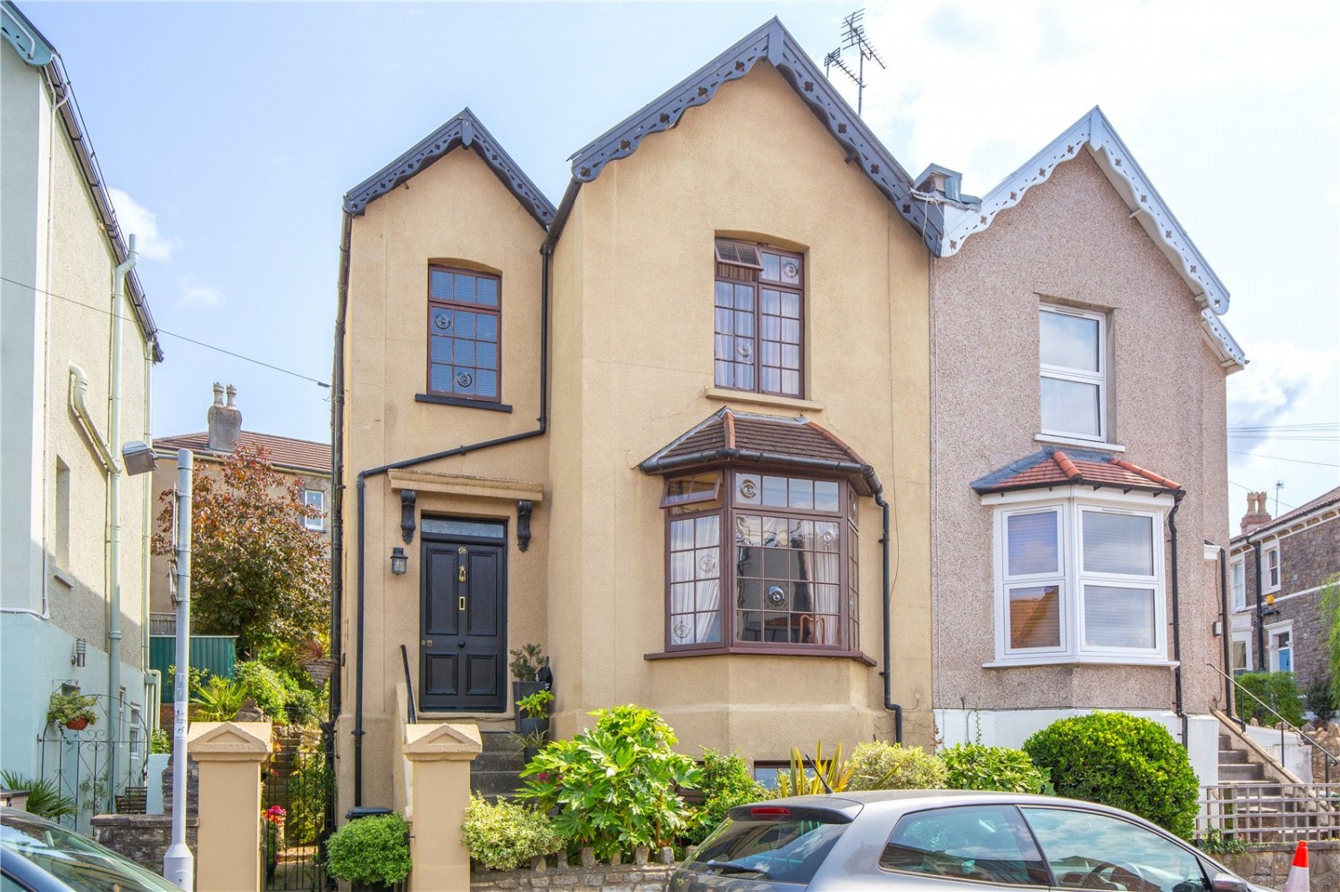 St. Andrews, Bristol