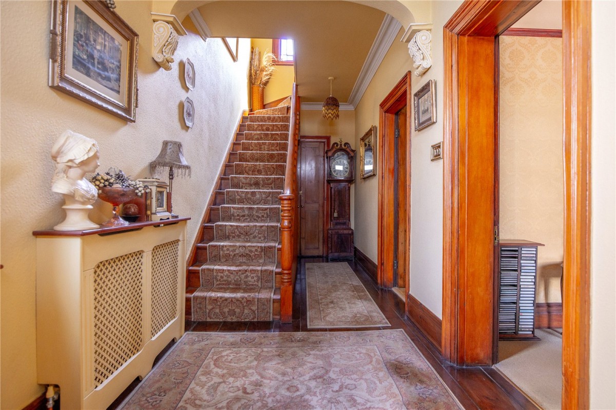 St. Andrews, Bristol