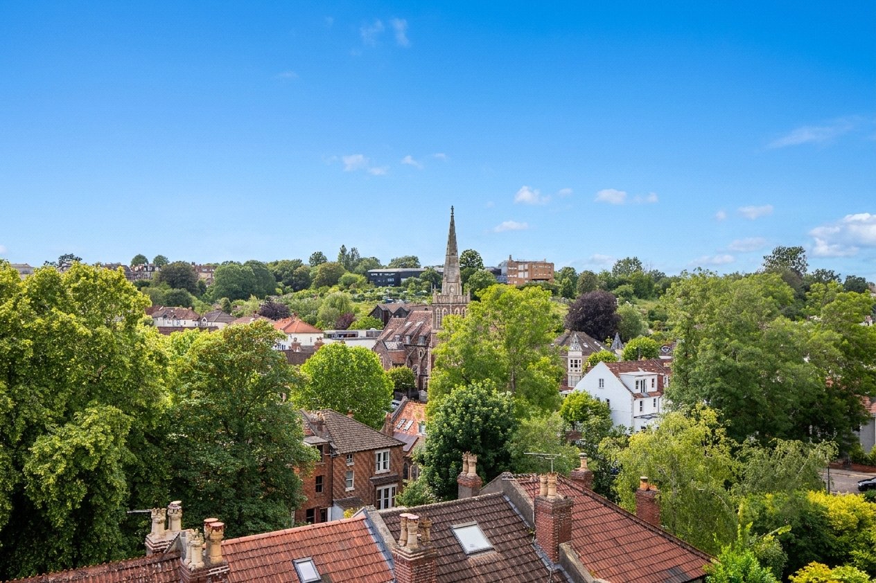 3 bedroom Flat for sale in Bristol