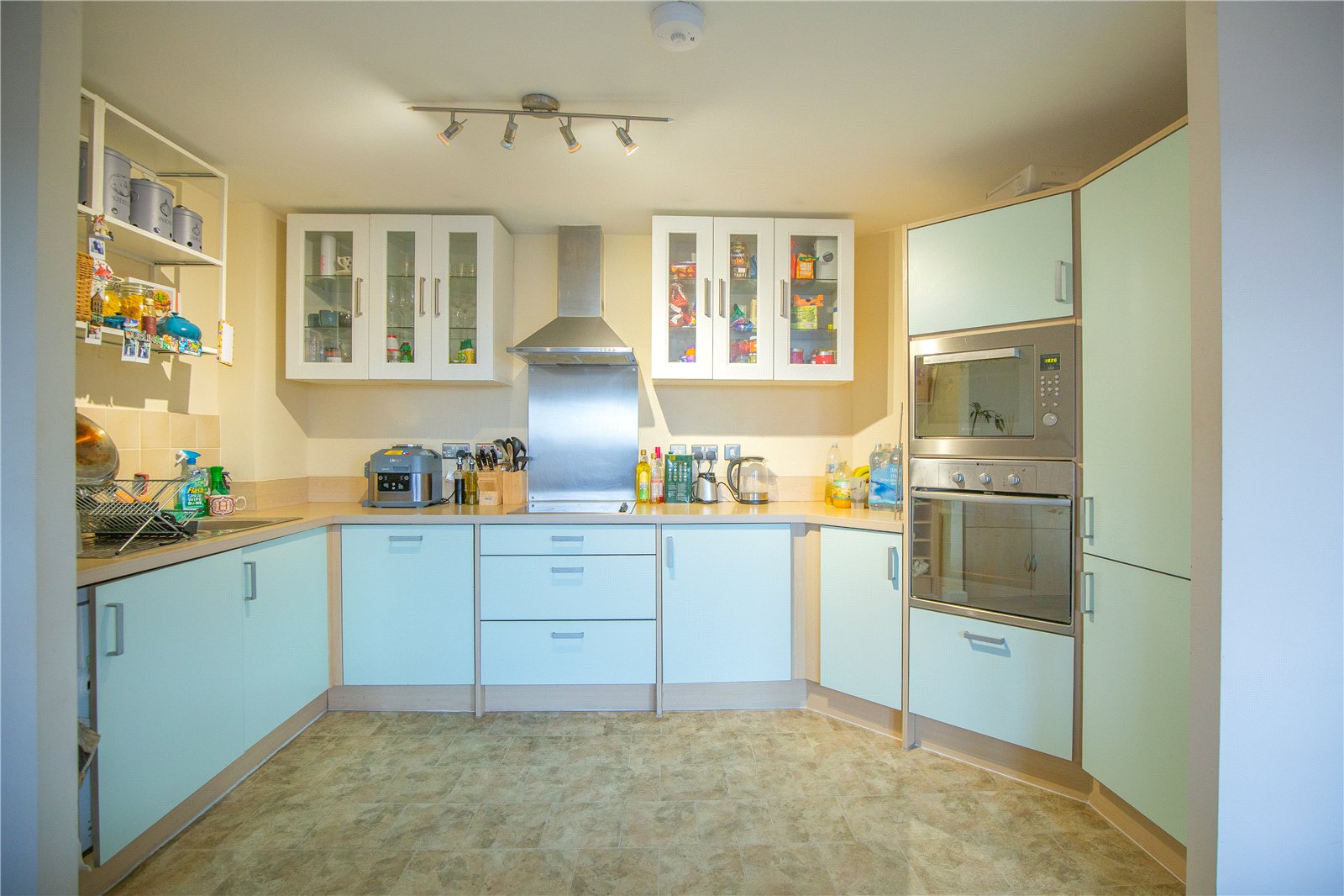 2 bedroom Flat for sale in Bristol