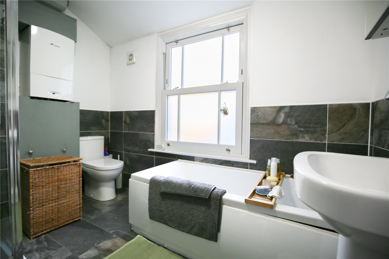 2 bedroom House for sale in Montpelier, Bristol