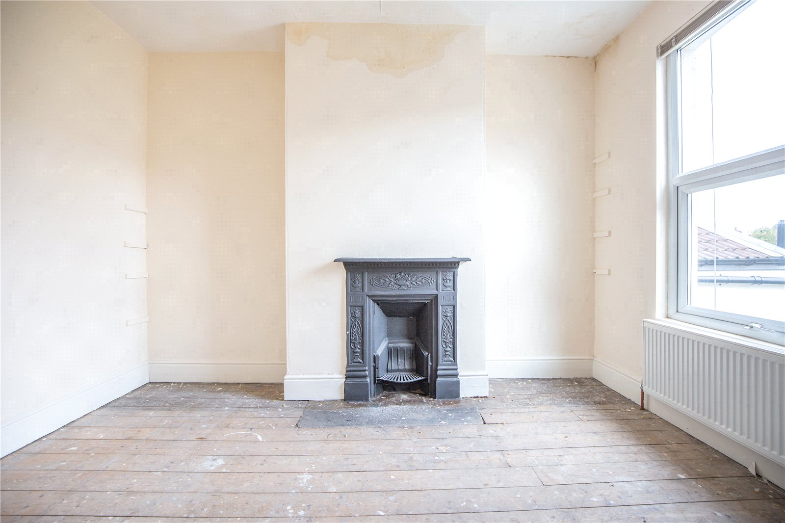 2 bedroom House for sale in Bristol