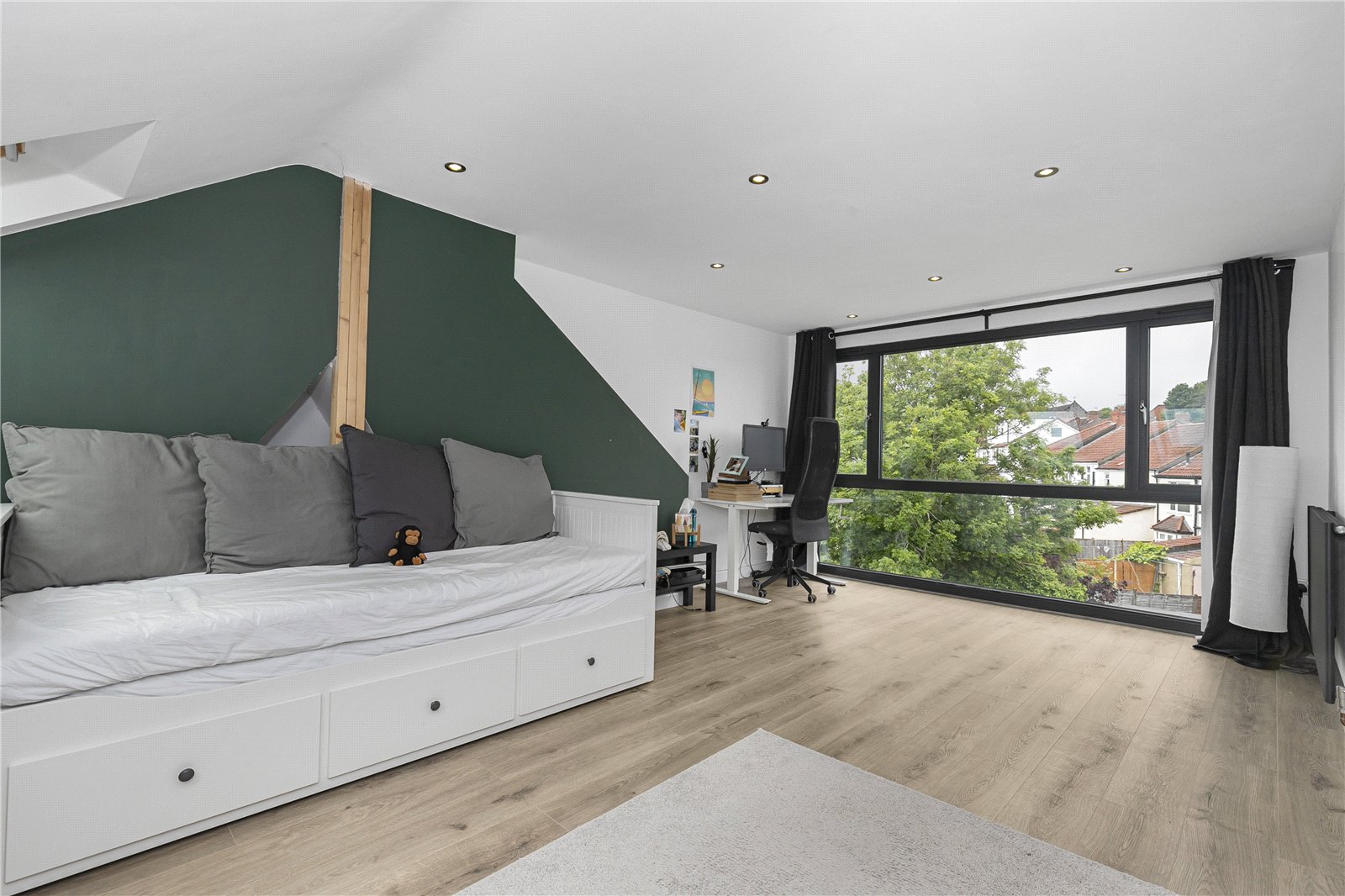 4 bedroom House for sale in Bristol