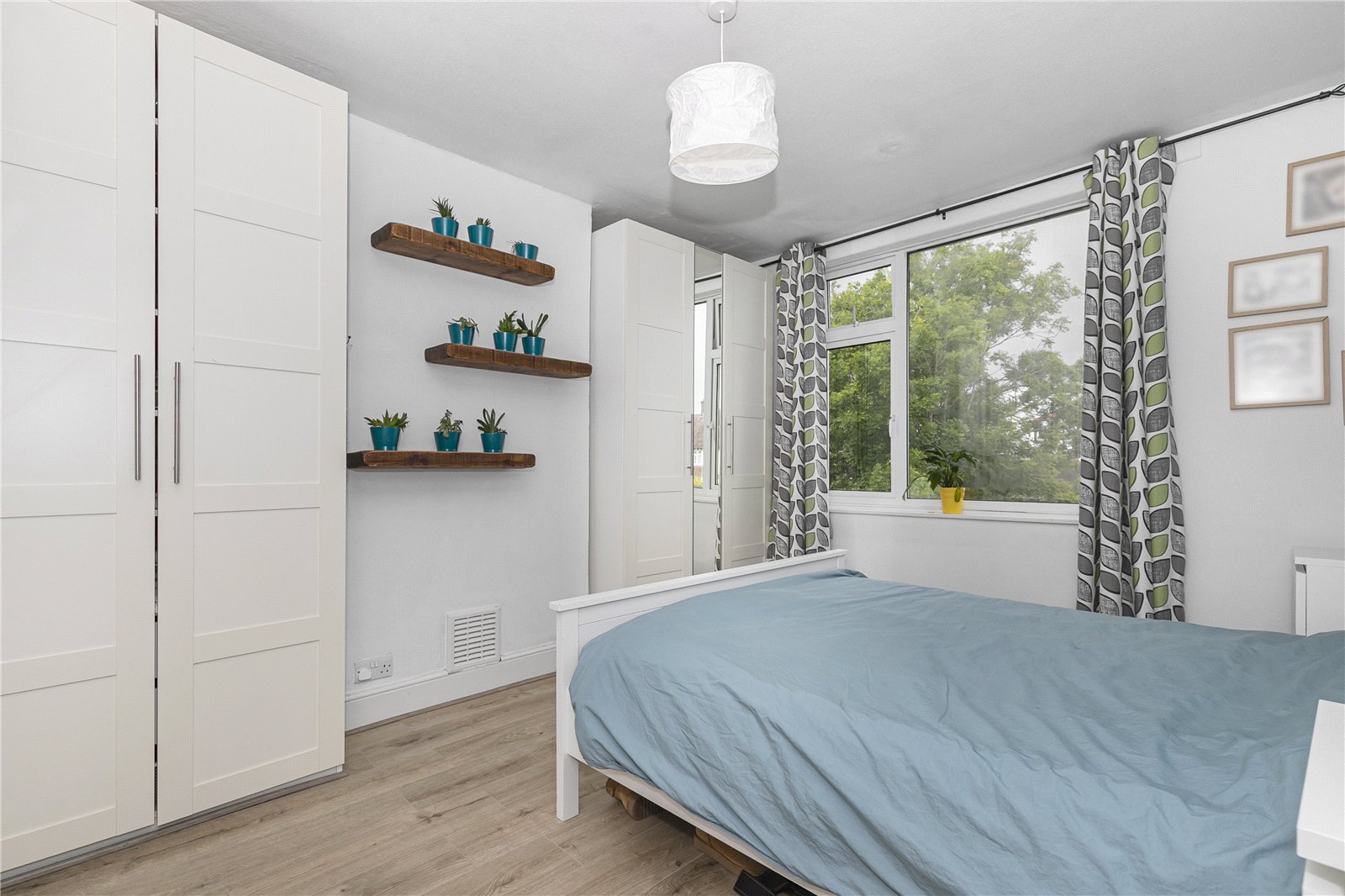 4 bedroom House for sale in Bristol