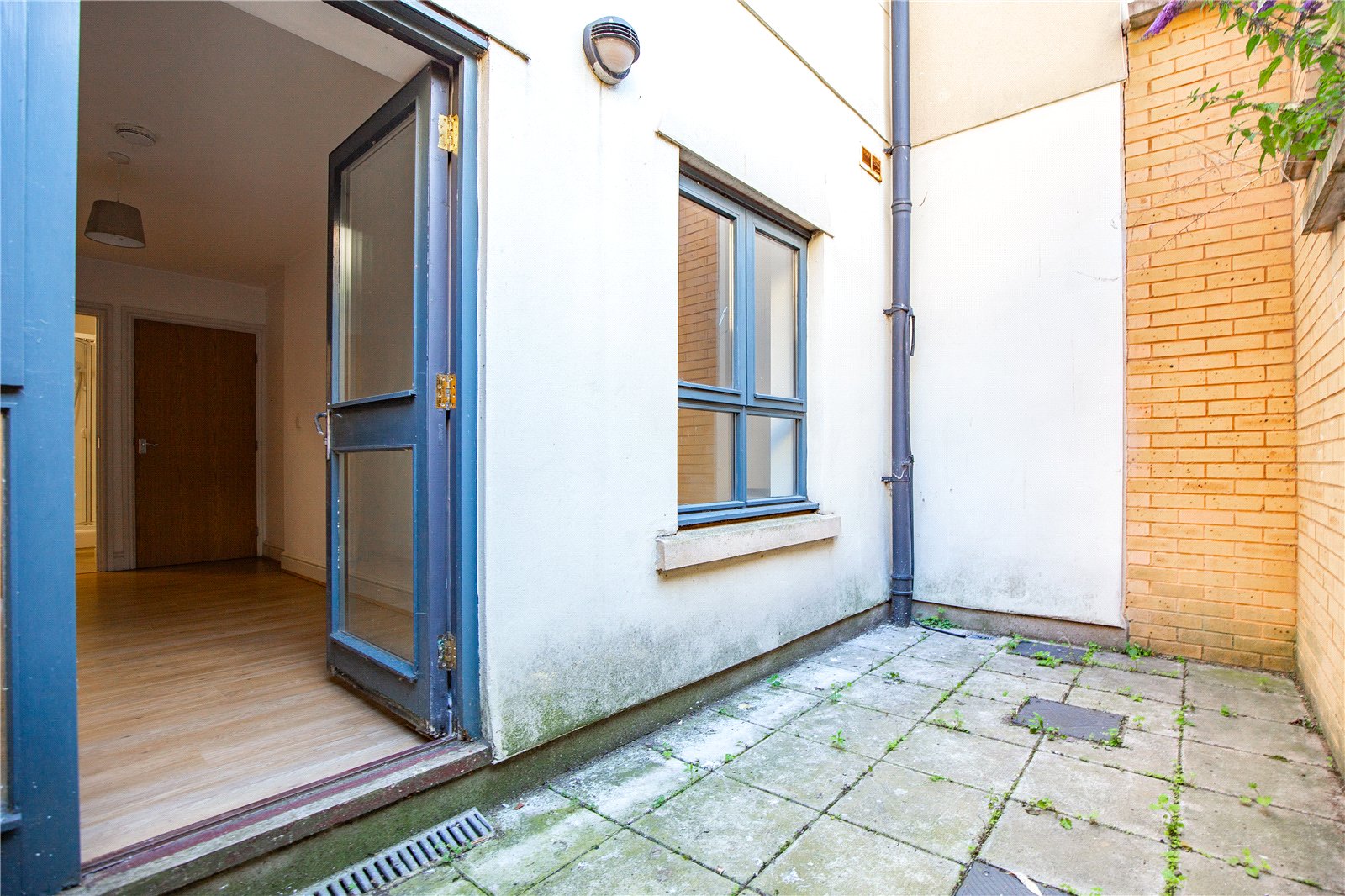 2 bedroom Flat for sale in Bristol