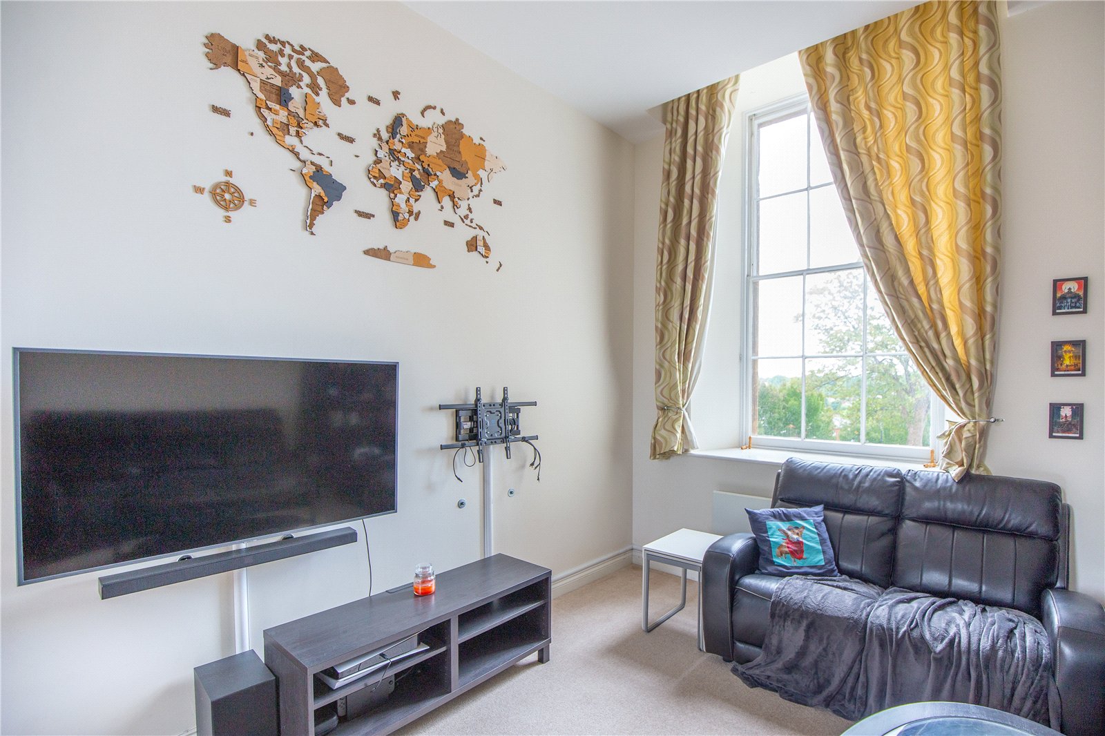 2 bedroom Flat for sale in Bristol