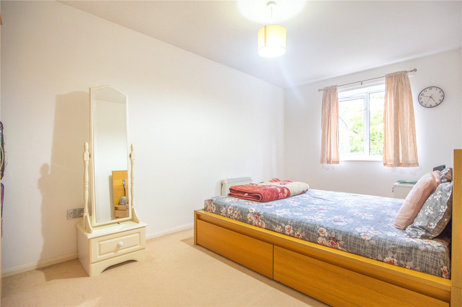 2 bedroom Flat for sale in Braemar Crescent, Bristol