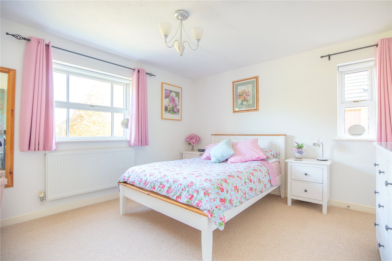 4 bedroom House for sale in Bristol