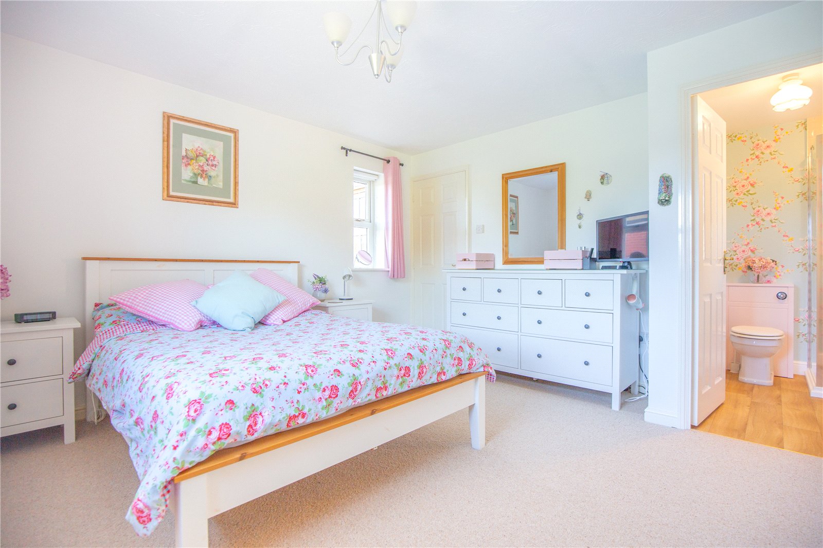 4 bedroom House for sale in Bristol