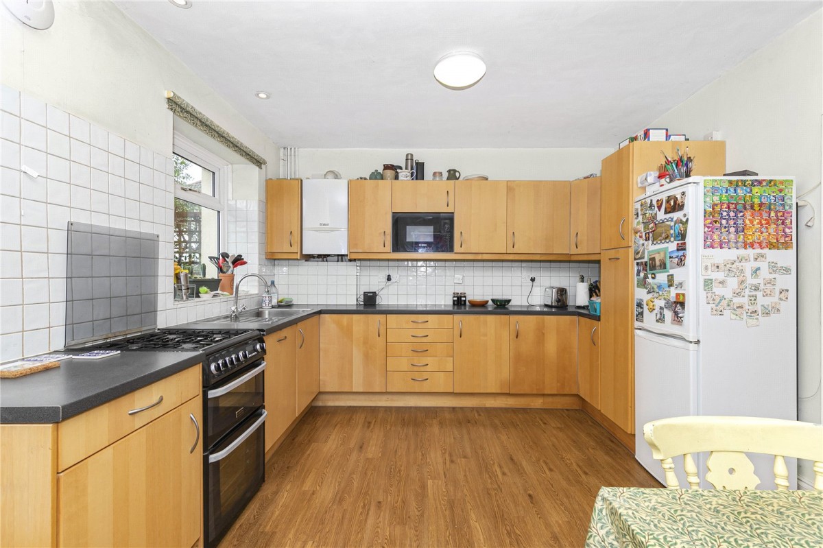 St. Andrews, Bristol